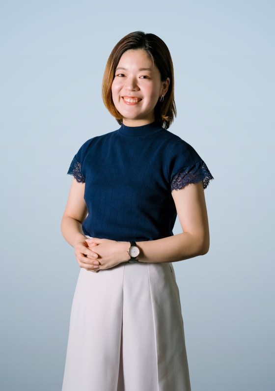 川村 茜
